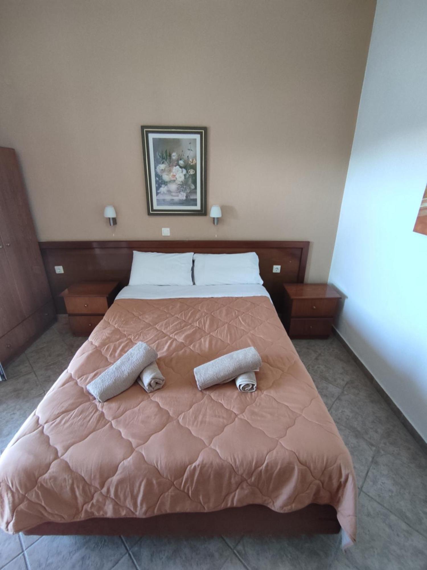 Aleka Apartment 6 Ájos Jeórjos Eksteriør bilde